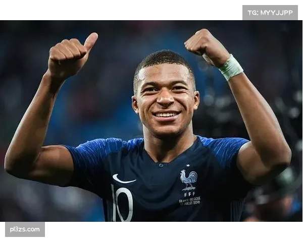 法国队姆巴佩带队攻击线恐怖,但战术依赖个人问题待解